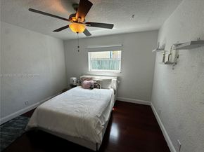 1319 Rodman St, Hollywood FL 33019