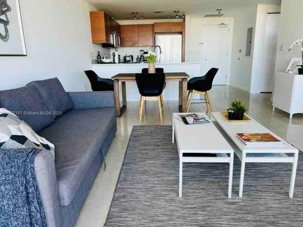 3250 NE 1st Ave 910, Miami FL 33137