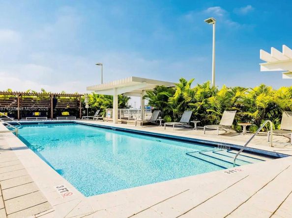 3250 NE 1st Ave 910, Miami FL 33137