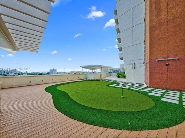 3250 NE 1st Ave 910, Miami FL 33137