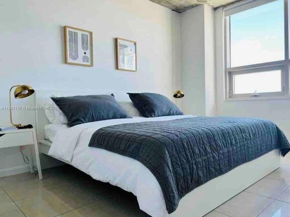 3250 NE 1st Ave 910, Miami FL 33137