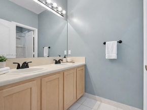 4113 NE 22nd Ln, Homestead FL 33033