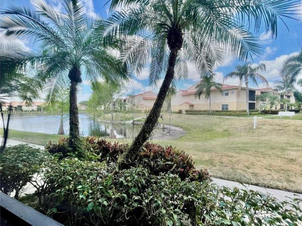 1231 SW 46th Ave 507, Pompano Beach FL 33069