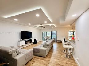 9717 N New River Canal Rd 406, Plantation FL 33324