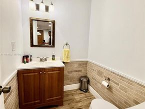 9717 N New River Canal Rd 406, Plantation FL 33324