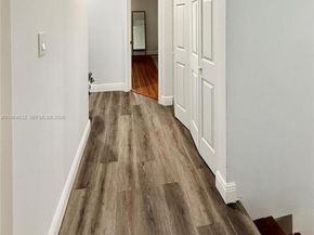 9717 N New River Canal Rd 406, Plantation FL 33324