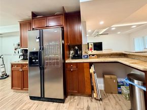 9717 N New River Canal Rd 406, Plantation FL 33324