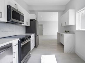 2115 NW 129th St, Miami FL 33167