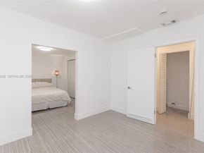 1690 Daytonia Rd, Miami Beach FL 33141