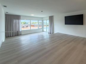 1690 Daytonia Rd, Miami Beach FL 33141