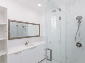 1690 Daytonia Rd, Miami Beach FL 33141