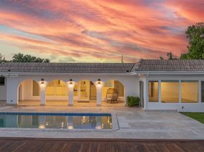 1690 Daytonia Rd, Miami Beach FL 33141