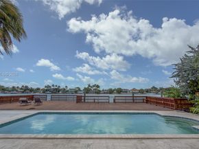 1690 Daytonia Rd, Miami Beach FL 33141
