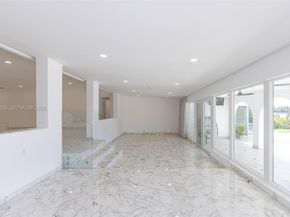 1690 Daytonia Rd, Miami Beach FL 33141