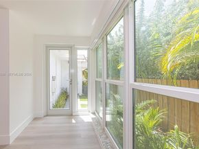 1690 Daytonia Rd, Miami Beach FL 33141
