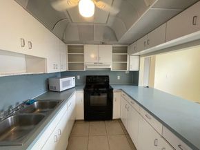 9431 Live Oak Pl 203, Davie FL 33324