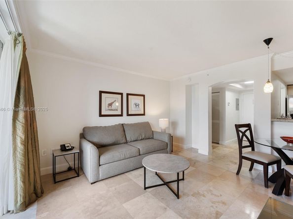 2951 S Bayshore Dr 506, Miami FL 33133
