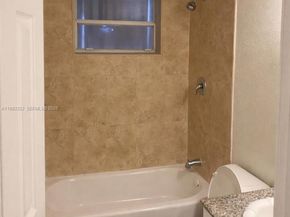 5644 Pierce St, Hollywood FL 33021