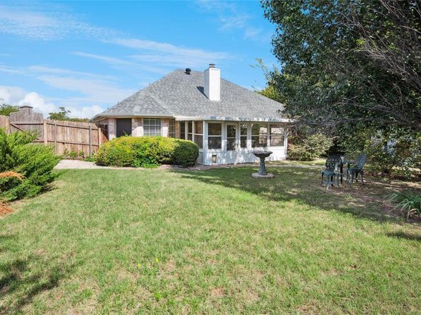 500  Chateau Court , Denton Texas 76209