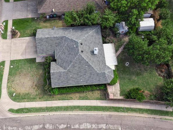 500  Chateau Court , Denton Texas 76209