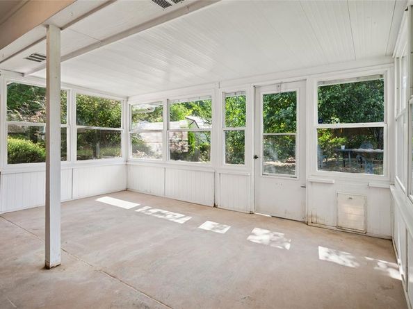 500  Chateau Court , Denton Texas 76209
