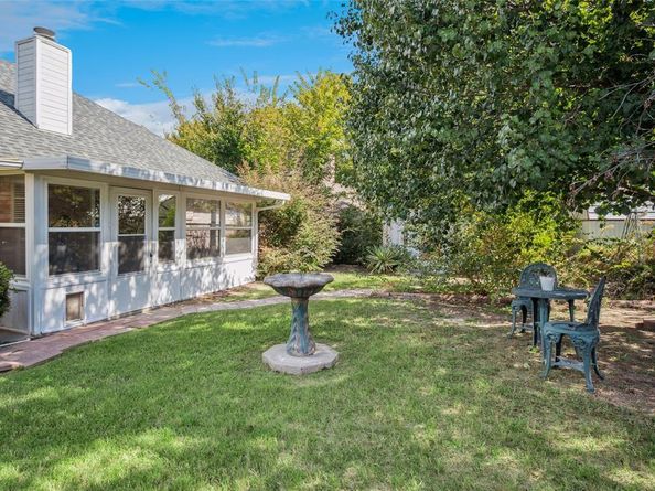 500  Chateau Court , Denton Texas 76209