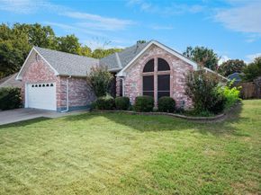 500  Chateau Court , Denton Texas 76209