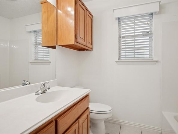 500  Chateau Court , Denton Texas 76209