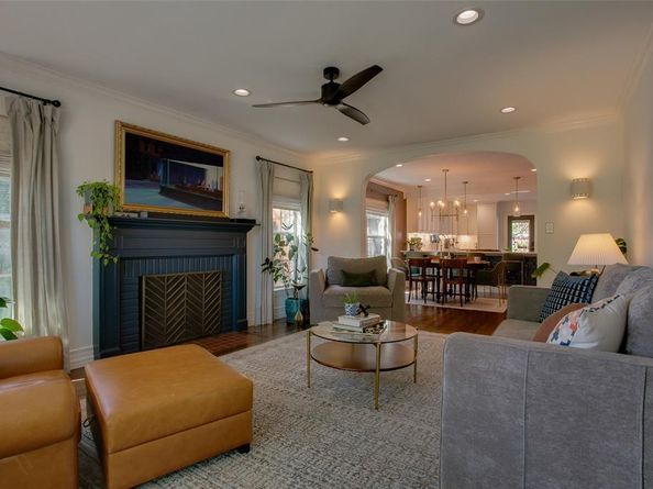 2511 W 10th Street , Dallas Texas 75211