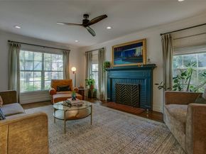 2511 W 10th Street , Dallas Texas 75211