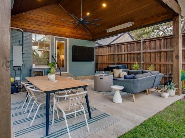 2511 W 10th Street , Dallas Texas 75211