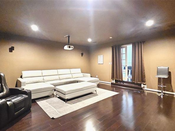 1153  Pedernales Trail , Irving Texas 75063