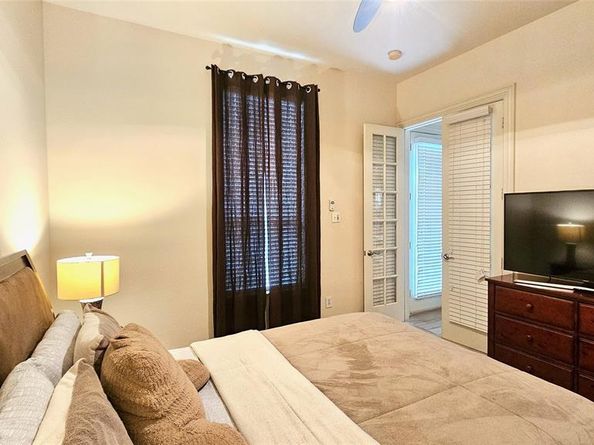 1153  Pedernales Trail , Irving Texas 75063