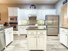 1153  Pedernales Trail , Irving Texas 75063