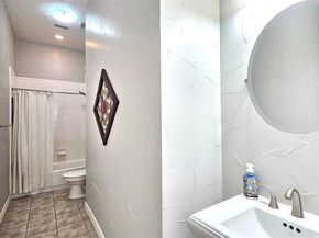 1153  Pedernales Trail , Irving Texas 75063