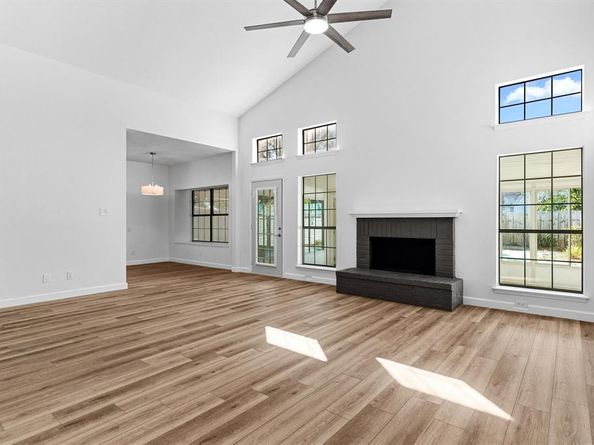 1712  Rockdale Drive , Arlington Texas 76018