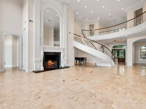 5501  Saint Andrews Court , Plano Texas 75093