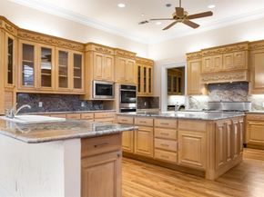 5501  Saint Andrews Court , Plano Texas 75093