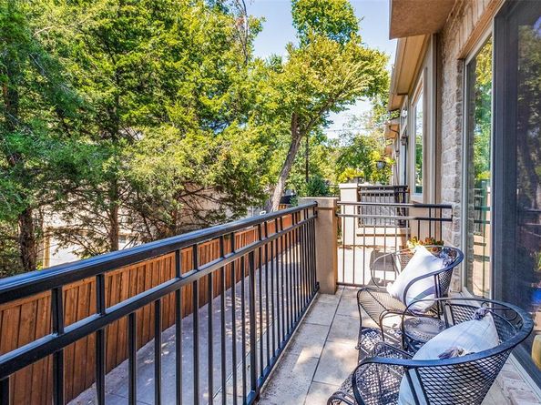 6333  Richmond   D, Dallas Texas 75214