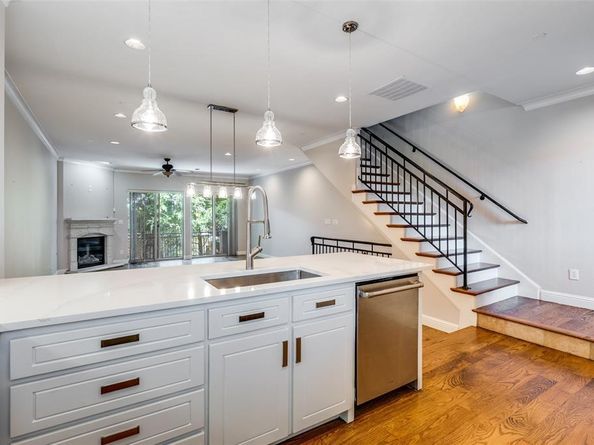 6333  Richmond   D, Dallas Texas 75214