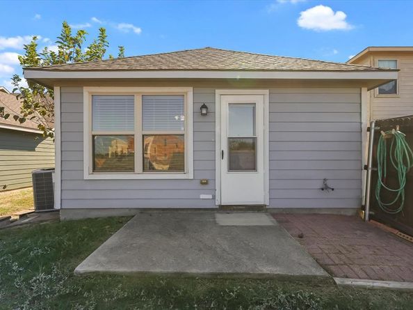 10718  Edgewest Terrace , Fort Worth Texas 76108