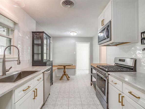 4616  Selkirk Drive , Fort Worth Texas 76109