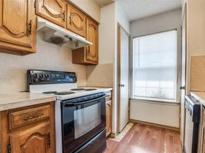 305  Apache Drive , Glenn Heights Texas 75154