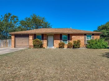 305  Apache Drive 