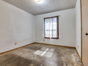 305  Apache Drive , Glenn Heights Texas 75154