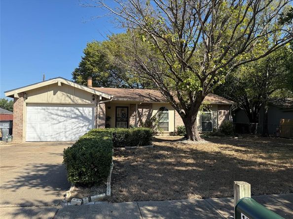 1535  Clearbrook Street , Lancaster Texas 75134