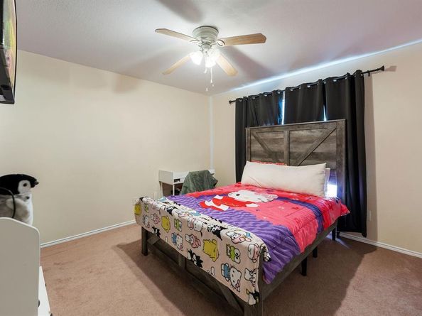 1129  Chestnut Lane , Cedar Hill Texas 75104