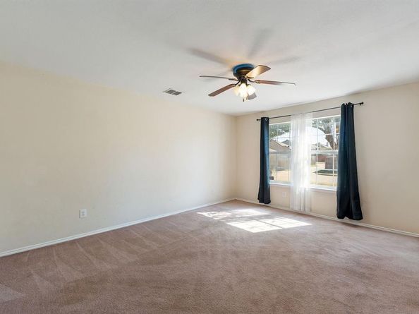 1129  Chestnut Lane , Cedar Hill Texas 75104