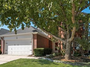 904  Lake Bluff Drive , Lake Dallas Texas 75065