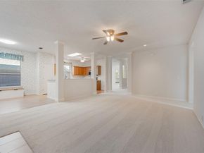 904  Lake Bluff Drive , Lake Dallas Texas 75065